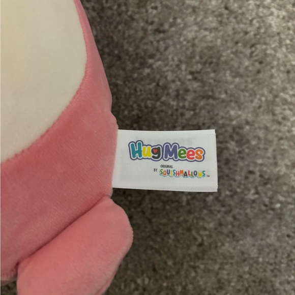 NWT 10” Caparinne the Valentines Bigfoot Squishmallow Hugmee - Picture 4 of 6